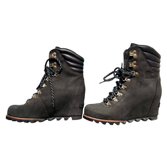 Sorel Conquest Wedge Black Leather Boots Bootie Womens Size 6 - Picture 5 of 9